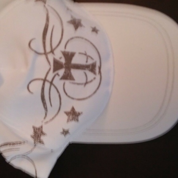 Biker Cap, Bandanna & Hat Set 3 Pieces - NWT White - Picture 7 of 7